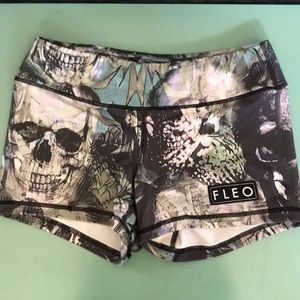 Original Fleo Shorts With Skull Pattern
